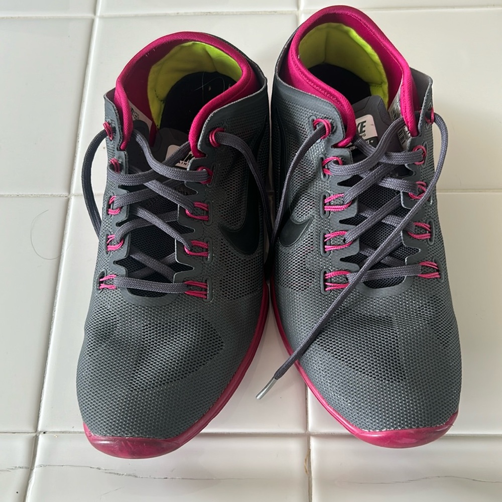Nike training hyper workout plus